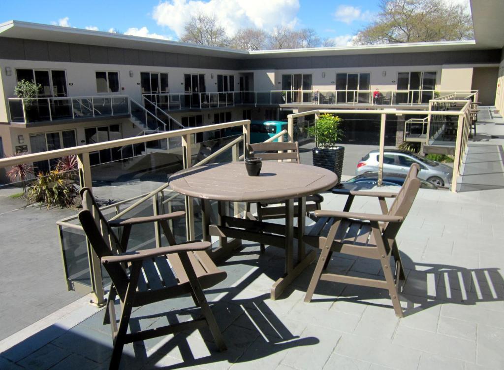 Stay 284 Rotorua - Refurbished Modern Accommodation Ngoại thất bức ảnh