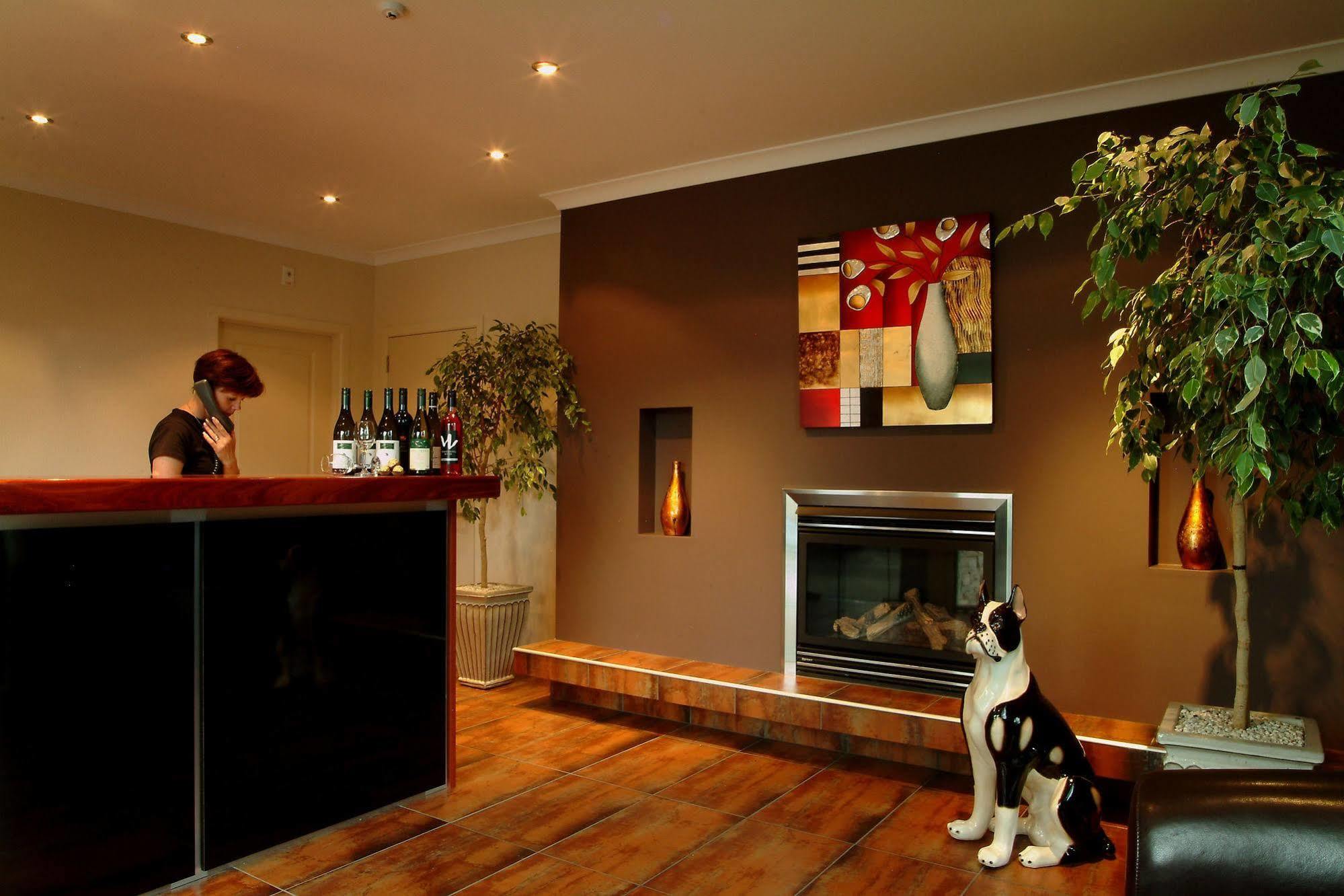 Stay 284 Rotorua - Refurbished Modern Accommodation Ngoại thất bức ảnh